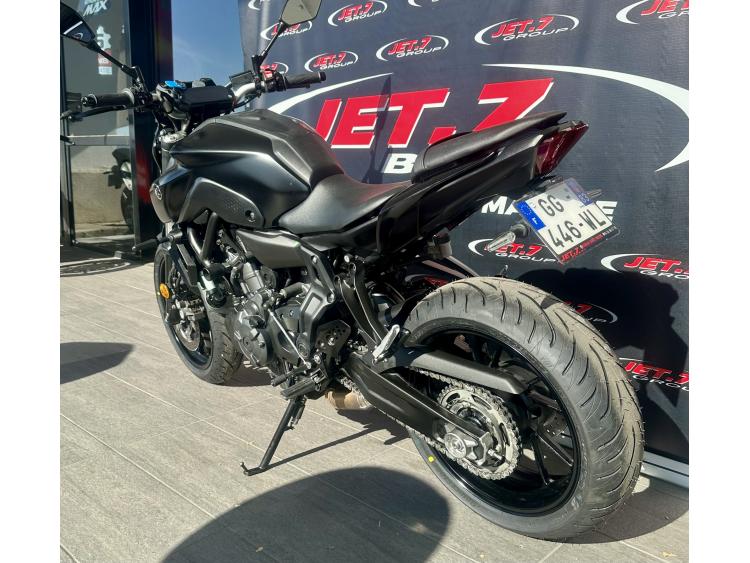 YAMAHA MT07 35KW  + ACCESSOIRES + GARANTIE